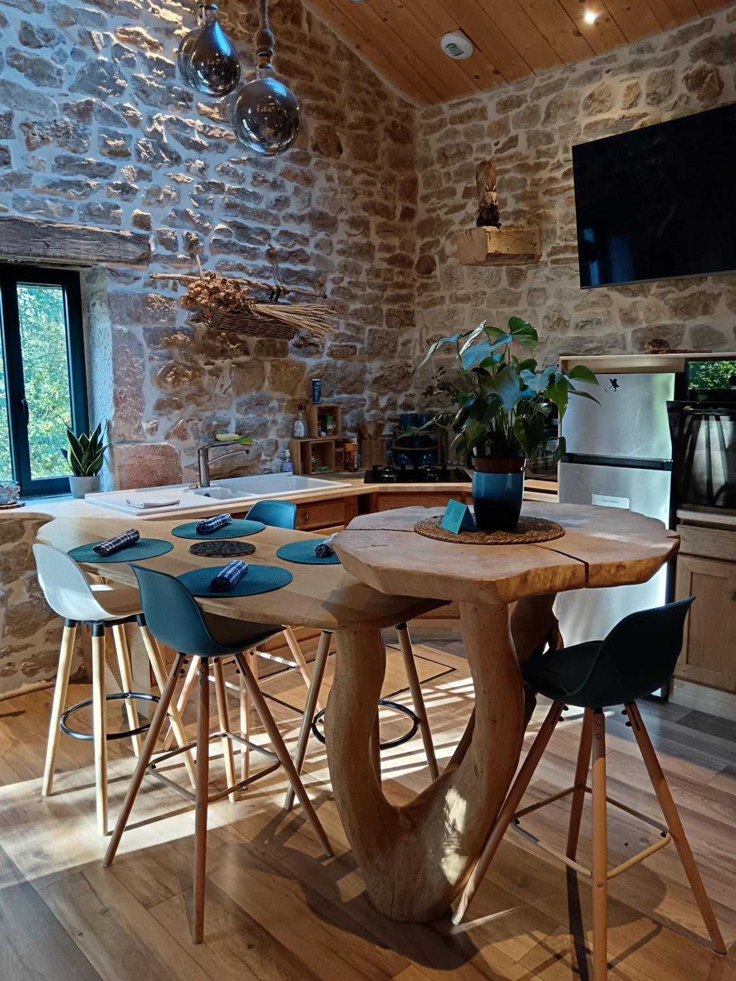 Апартаменты Domaine Moulin De Quincenat Champagnat  Экстерьер фото